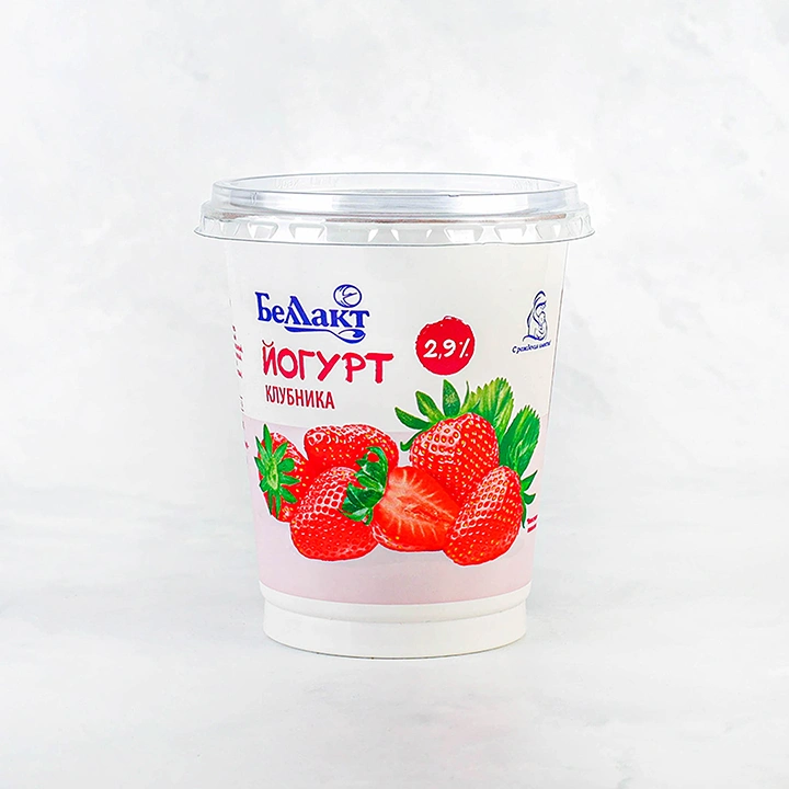 Йогурт с фрукт. нап. "Клубника" 2,9% 380г Беллакт