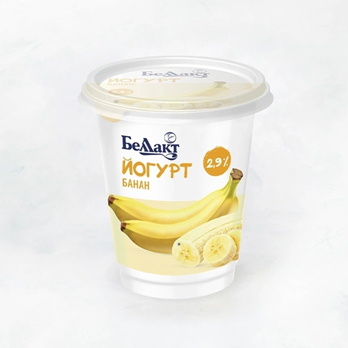 Йогурт с фрукт. нап. "Банан" 2,9% 380г Беллакт