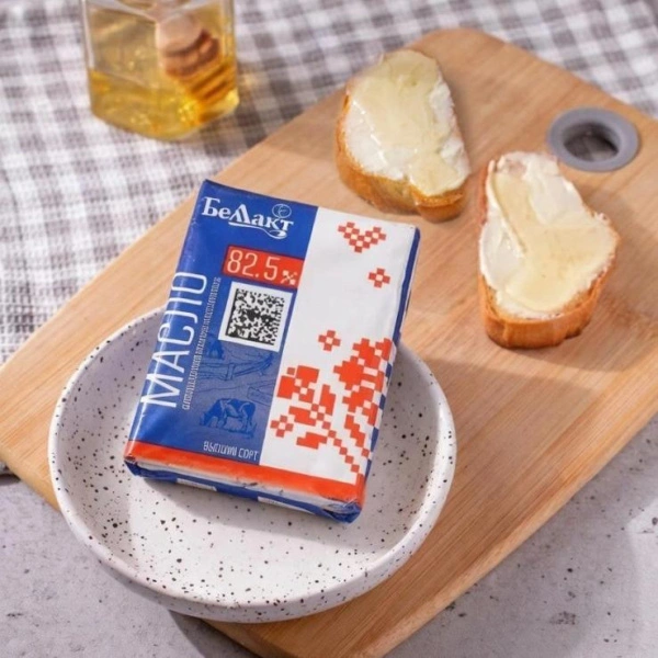 Масло сладкослив. несол. 82,5% 180г каш.фольга Беллакт