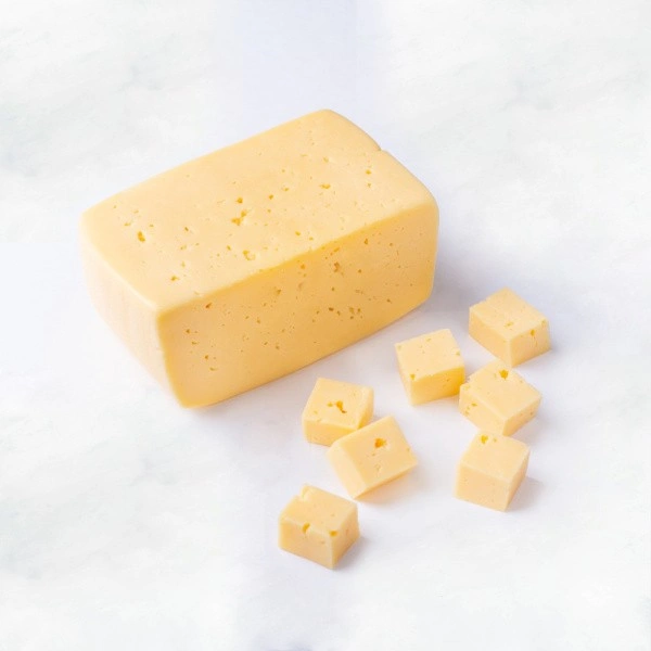 Сыр Самодержец 50% вкус бисквита брус ТМ Cezare (Ошмянский МСЗ)