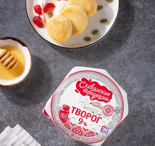 Творог "Славянские традиции" 9% 355г (шайба) Минский1