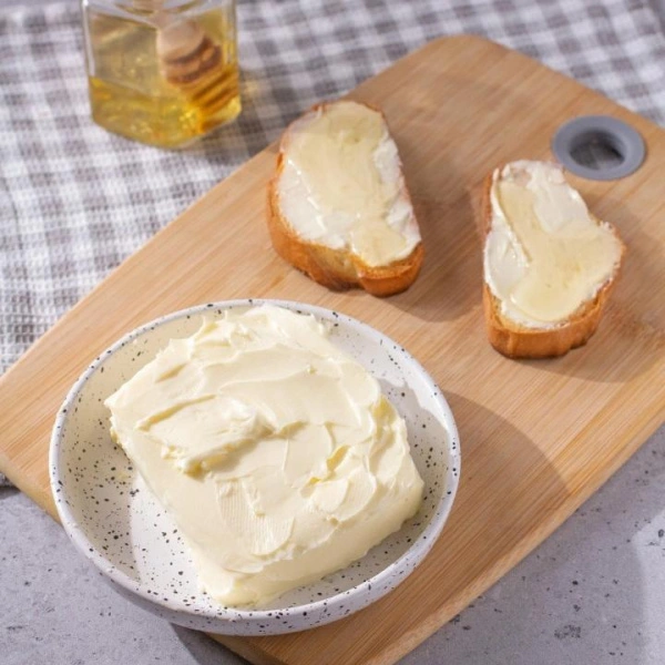 Масло сладкослив. несол. 82,5% 180г каш.фольга Беллакт
