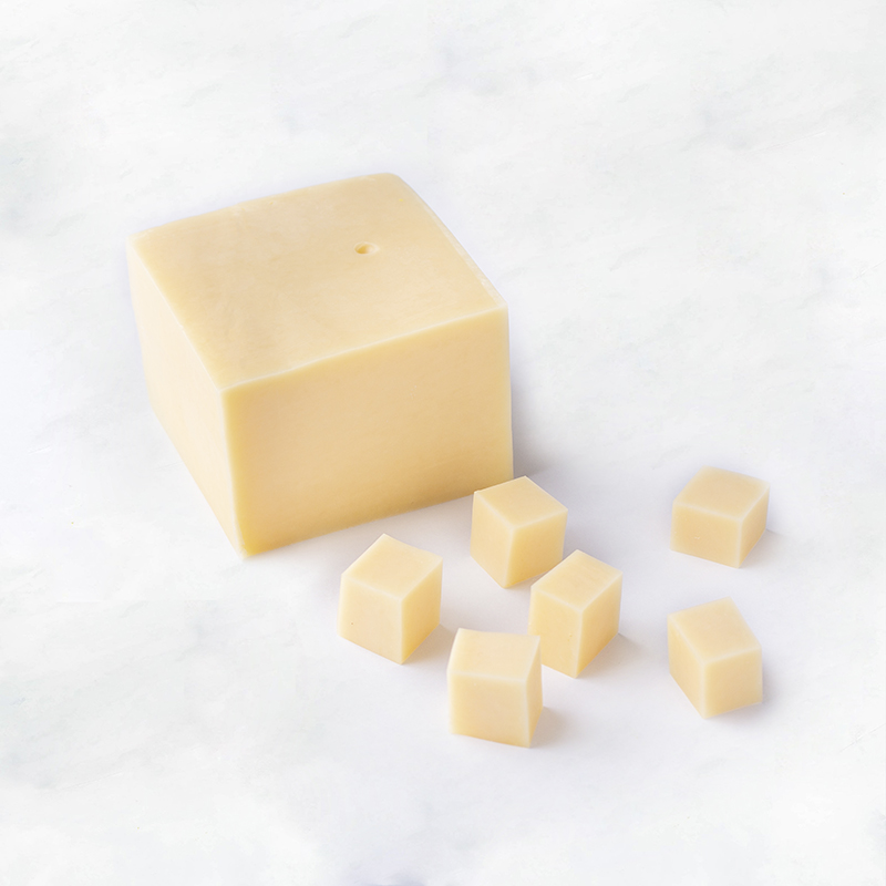 Сыр Голландский LUX 45% Щучинский МК