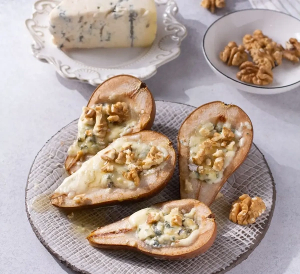 Сыр Рокфорти с голубой плесенью 1Минский молочный 